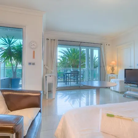 Immogroom - Sea View - Terrace- Swimming-pool 1 Min From The Apartment